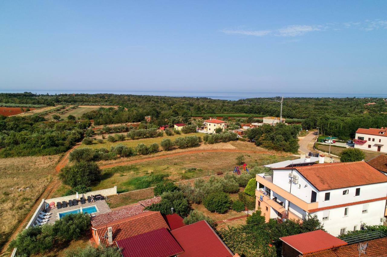 Apartments Villa Adamovic Umag Extérieur photo